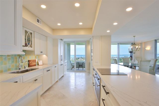 775 LONGBOAT CLUB ROAD 904, Longboat Key, FL 34228