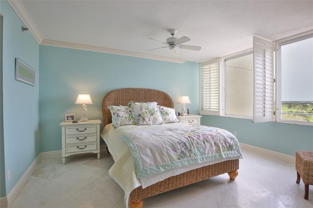 775 LONGBOAT CLUB ROAD 904, Longboat Key, FL 34228