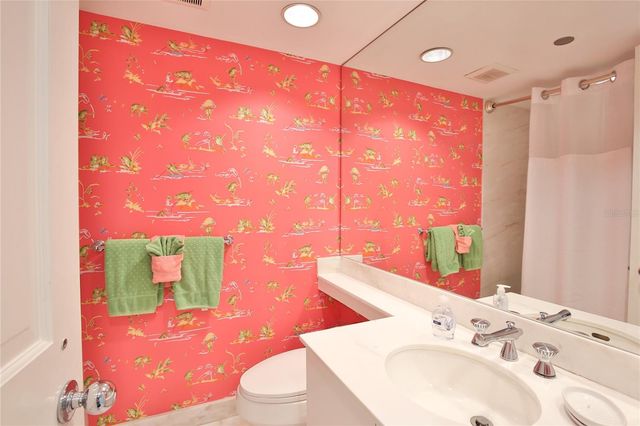 775 LONGBOAT CLUB ROAD 904, Longboat Key, FL 34228