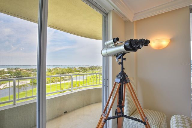 775 LONGBOAT CLUB ROAD 904, Longboat Key, FL 34228