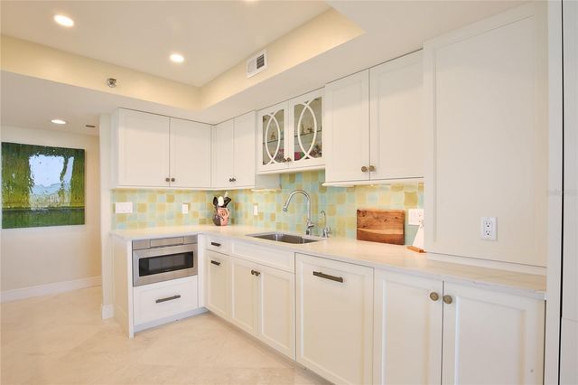 775 LONGBOAT CLUB ROAD 904, Longboat Key, FL 34228