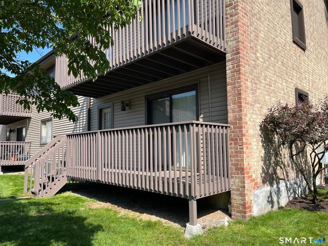 2437 Bedford Street B1, Stamford, CT 06905