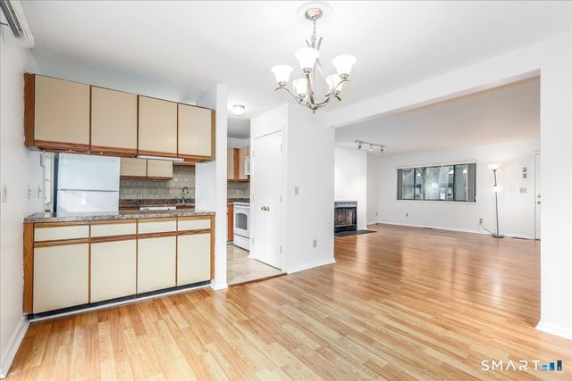 2437 Bedford Street B1, Stamford, CT 06905