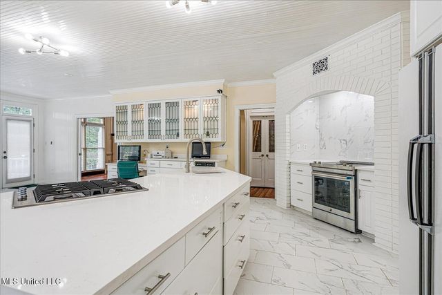 1590 Epping Forest Drive, Southaven, MS 38671