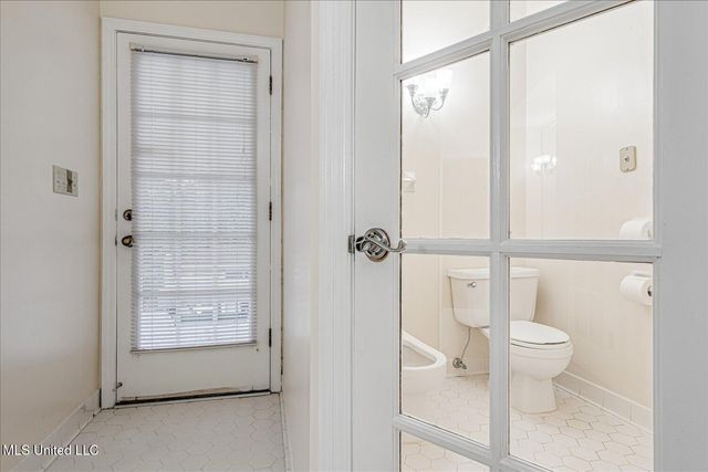 1590 Epping Forest Drive, Southaven, MS 38671