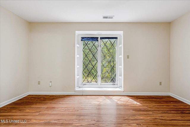 1590 Epping Forest Drive, Southaven, MS 38671