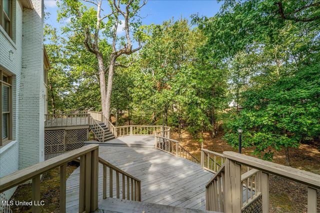 1590 Epping Forest Drive, Southaven, MS 38671