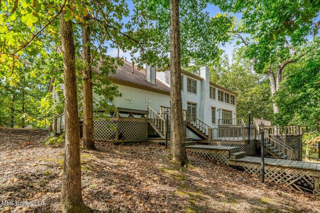 1590 Epping Forest Drive, Southaven, MS 38671