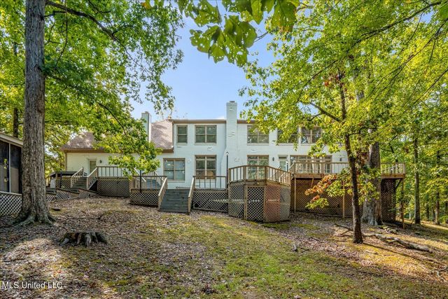 1590 Epping Forest Drive, Southaven, MS 38671