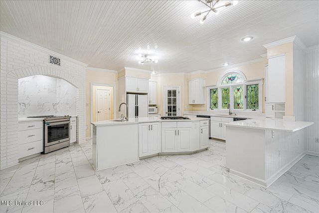 1590 Epping Forest Drive, Southaven, MS 38671