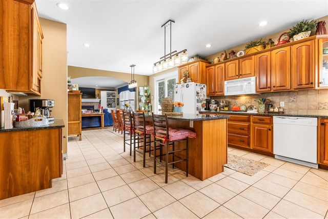 9095 Marsh Creek Circle, Galesburg, MI 49053