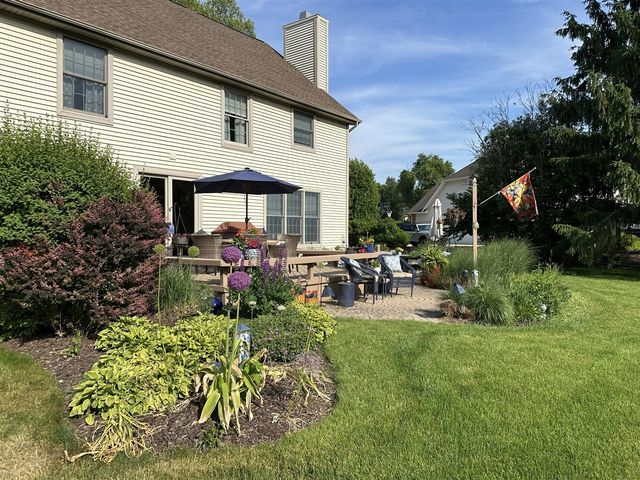 9095 Marsh Creek Circle, Galesburg, MI 49053