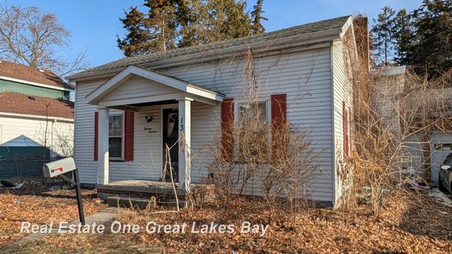 1314 Adams Street, Saginaw, MI 48602