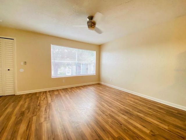 4704 WALDEN CIRCLE 26, Orlando, FL 32811