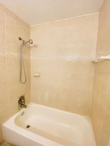 4704 WALDEN CIRCLE 26, Orlando, FL 32811