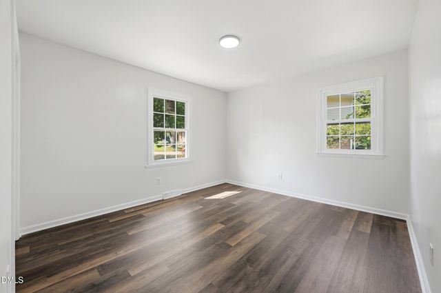 2901 Wicklow Place, Raleigh, NC 27604
