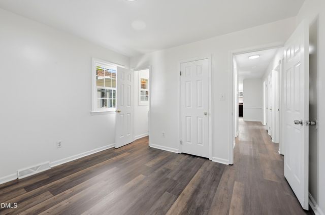 2901 Wicklow Place, Raleigh, NC 27604