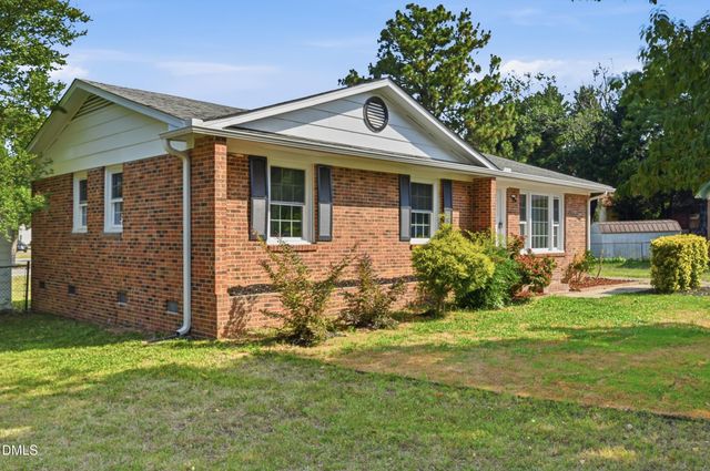 2901 Wicklow Place, Raleigh, NC 27604