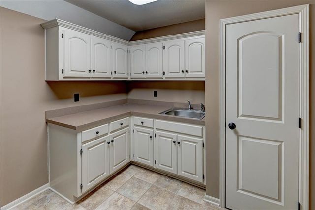 17800 NW 128th Street, Platte City, MO 64079