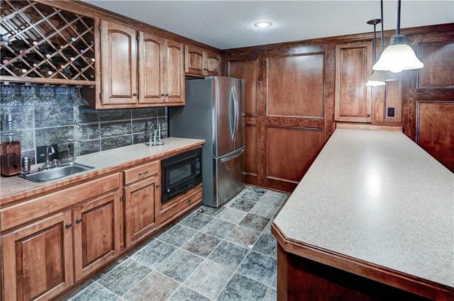 17800 NW 128th Street, Platte City, MO 64079