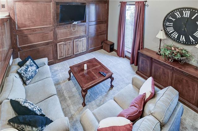 17800 NW 128th Street, Platte City, MO 64079