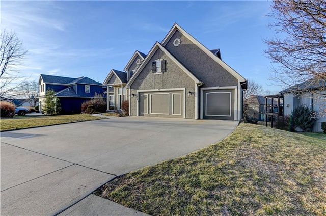 17800 NW 128th Street, Platte City, MO 64079