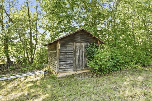 8030 Belews Creek Road, Belews Creek, NC 27009