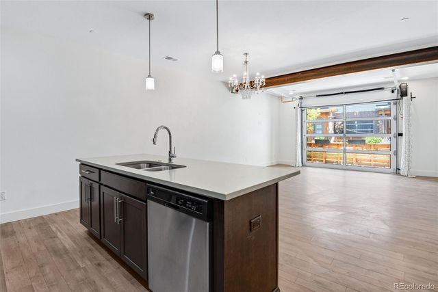 19570 E Sunset Circle, Aurora, CO 80015