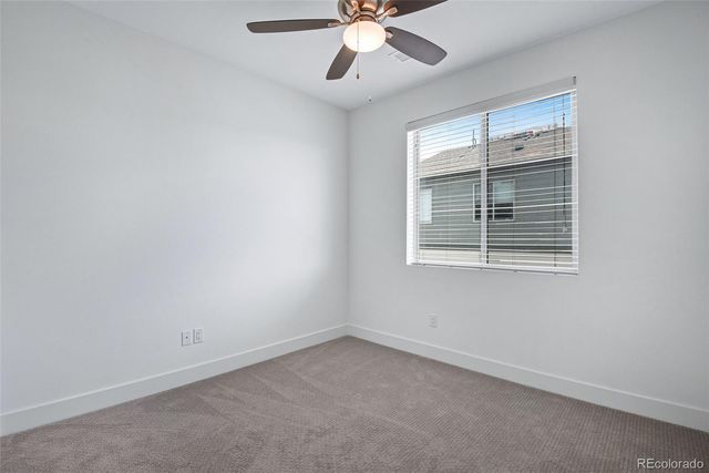 19570 E Sunset Circle, Aurora, CO 80015