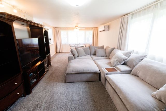 52846 Swanson Drive, South Bend, IN 46635