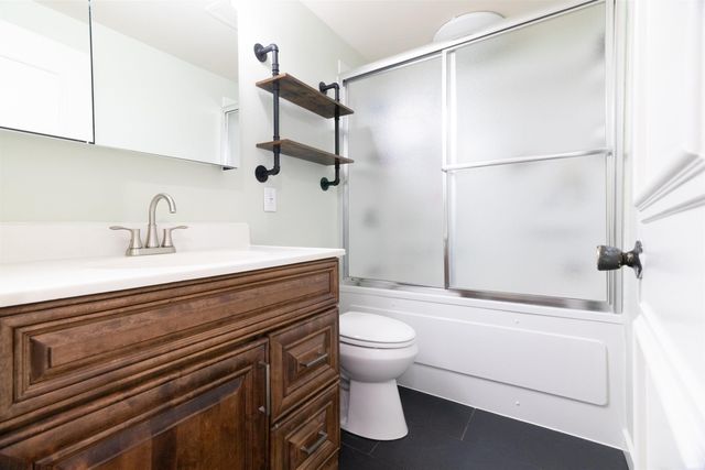52846 Swanson Drive, South Bend, IN 46635