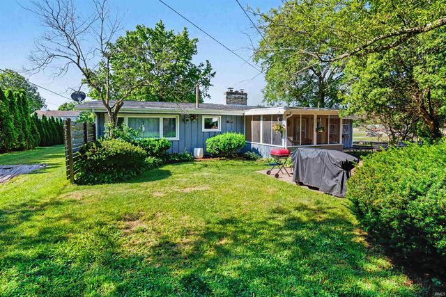 52846 Swanson Drive, South Bend, IN 46635