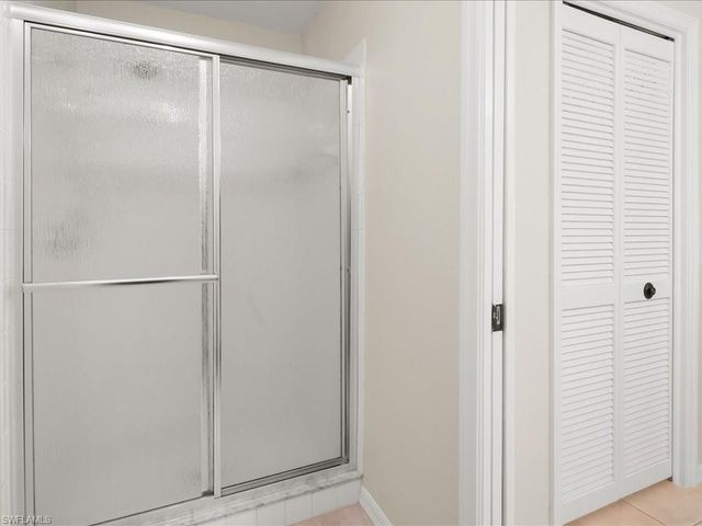 3344 Erick Lake DR 2002, Naples, FL 34109