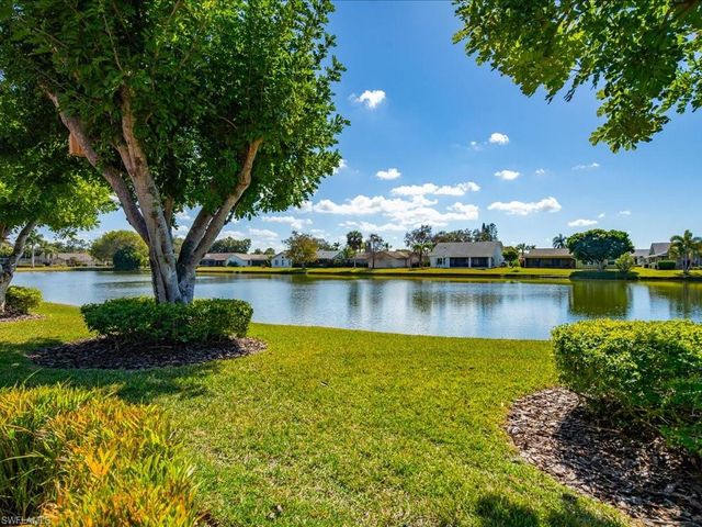 3344 Erick Lake DR 2002, Naples, FL 34109