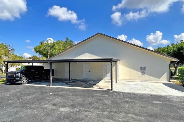 3344 Erick Lake DR 2002, Naples, FL 34109