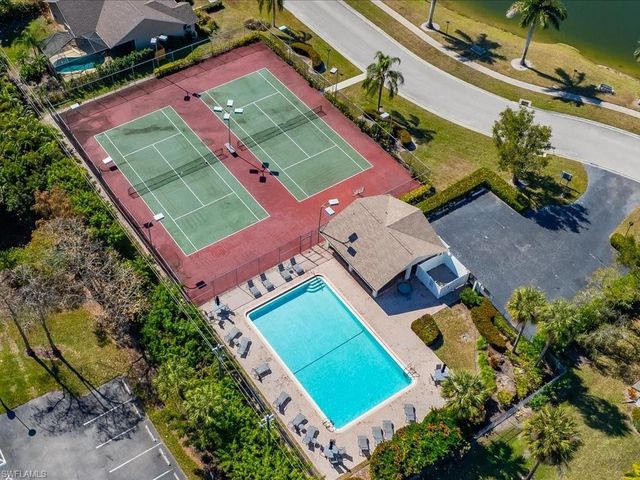 3344 Erick Lake DR 2002, Naples, FL 34109