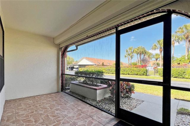 3344 Erick Lake DR 2002, Naples, FL 34109