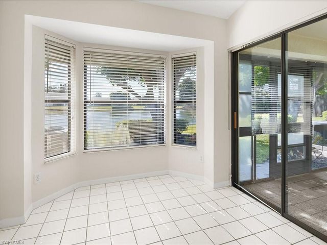 3344 Erick Lake DR 2002, Naples, FL 34109