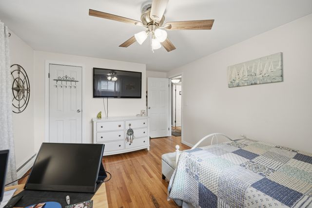 32 Magnolia Drive, Enfield, CT 06082