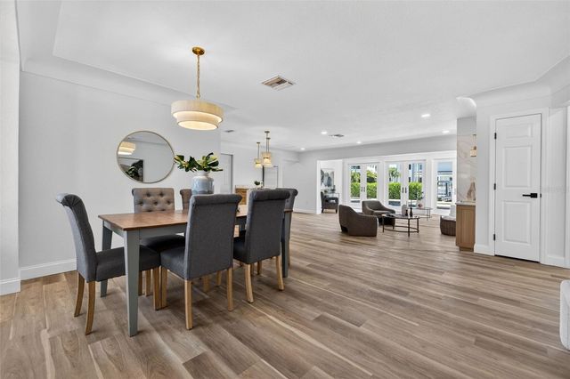 1233 EDEN ISLE DRIVE NE, St Petersburg, FL 33704