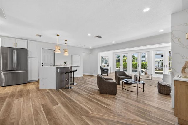 1233 EDEN ISLE DRIVE NE, St Petersburg, FL 33704