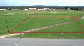 787 Flying L, Bandera, TX 78003