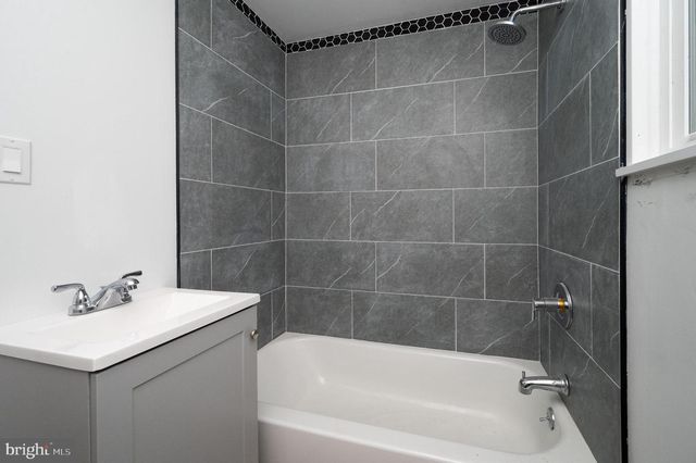 620 MINOR ST, Reading, PA 19602