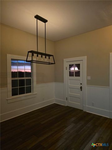 9684 Fm 437, Rogers, TX 76569