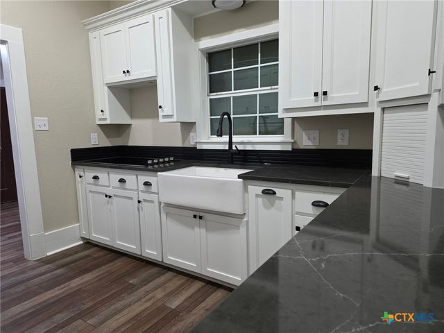 9684 Fm 437, Rogers, TX 76569