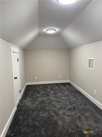 9684 Fm 437, Rogers, TX 76569