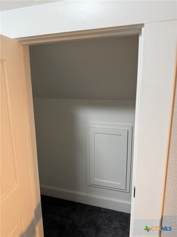 9684 Fm 437, Rogers, TX 76569