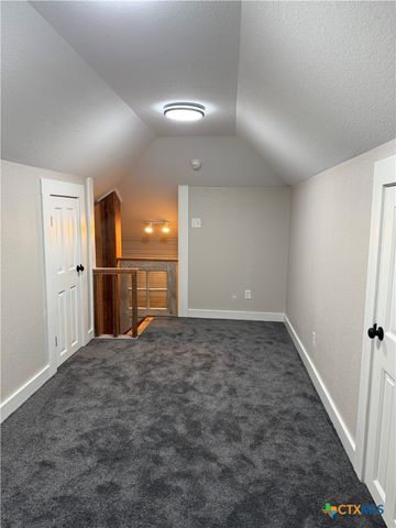 9684 Fm 437, Rogers, TX 76569