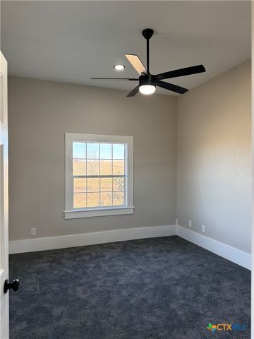 9684 Fm 437, Rogers, TX 76569