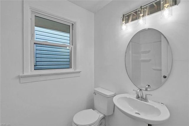 838 24 ST, Newport News, VA 23607